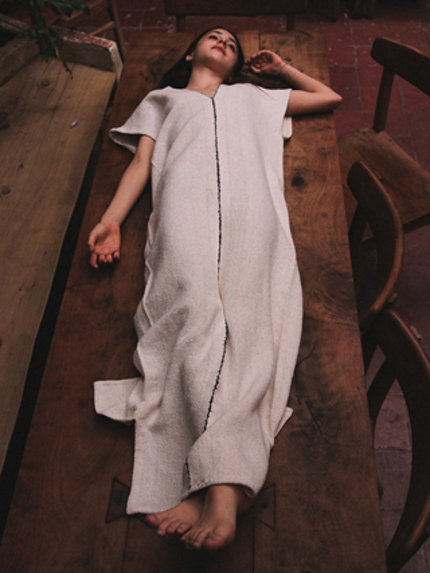 Huipil de jerga unido a mano largo