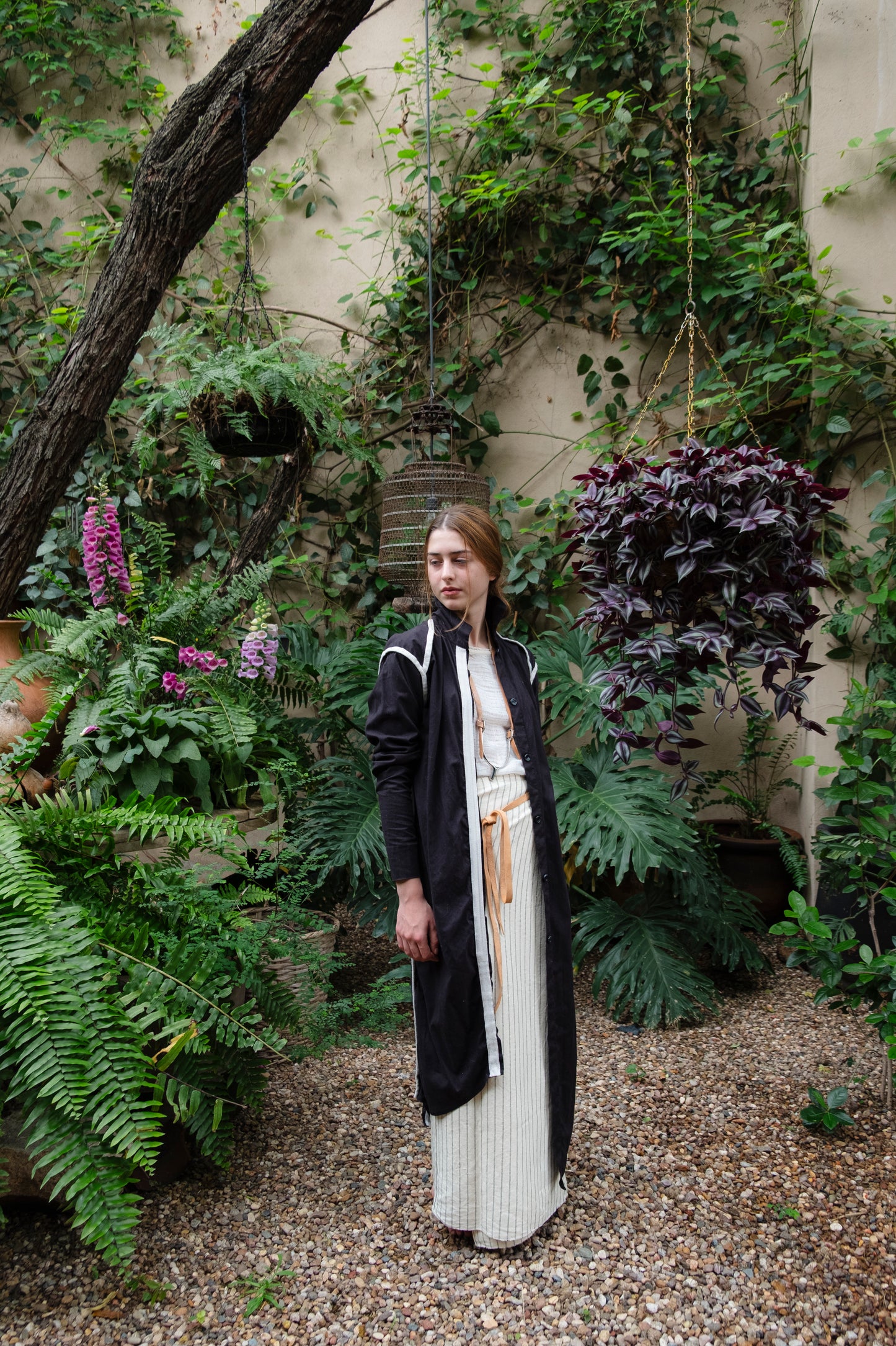 Saco negro bies crudo muselina