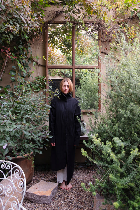 Saco en telar de pedal negro