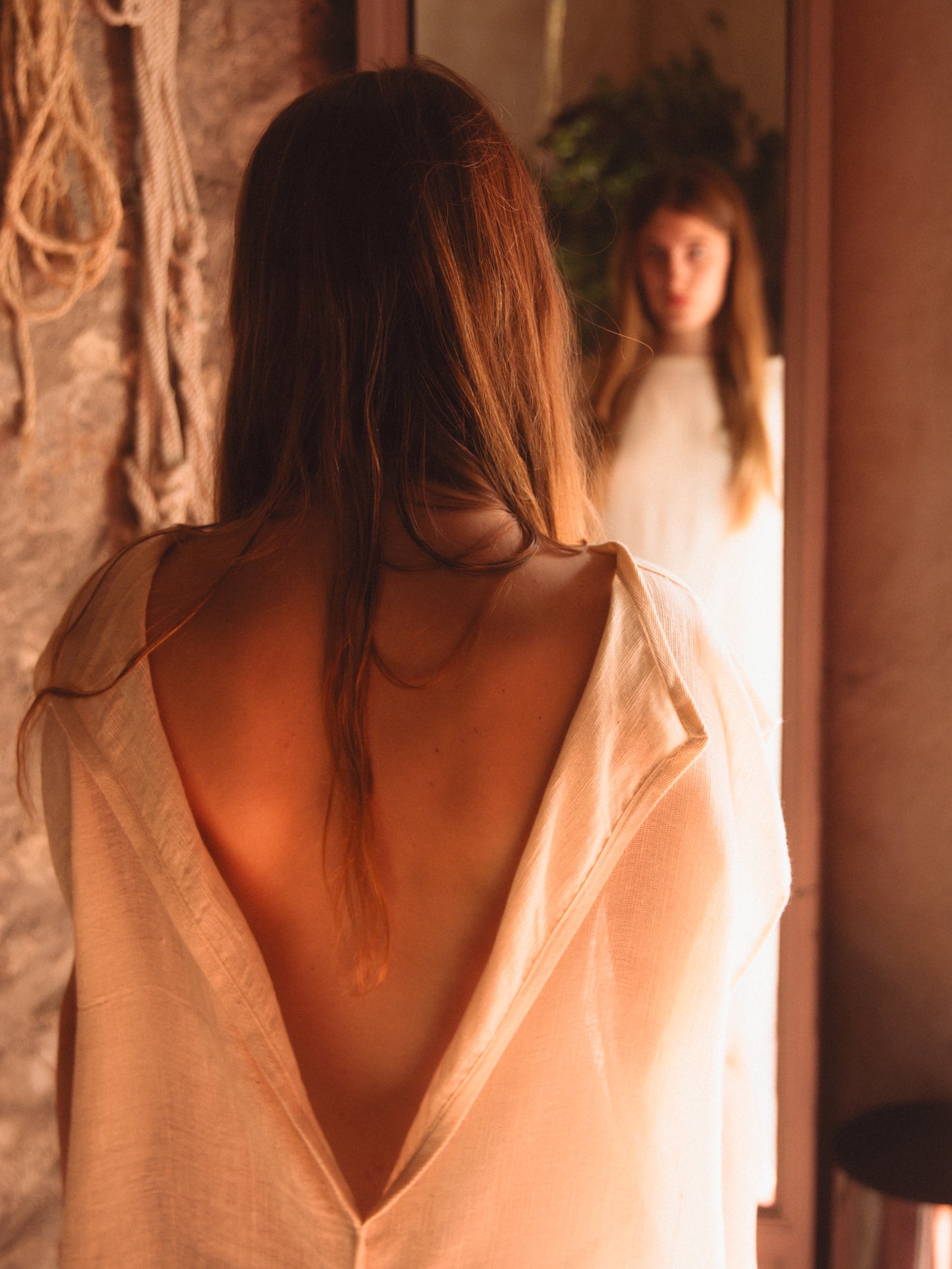 Vestido telar de pedal de Oaxaca con cinta de algodón