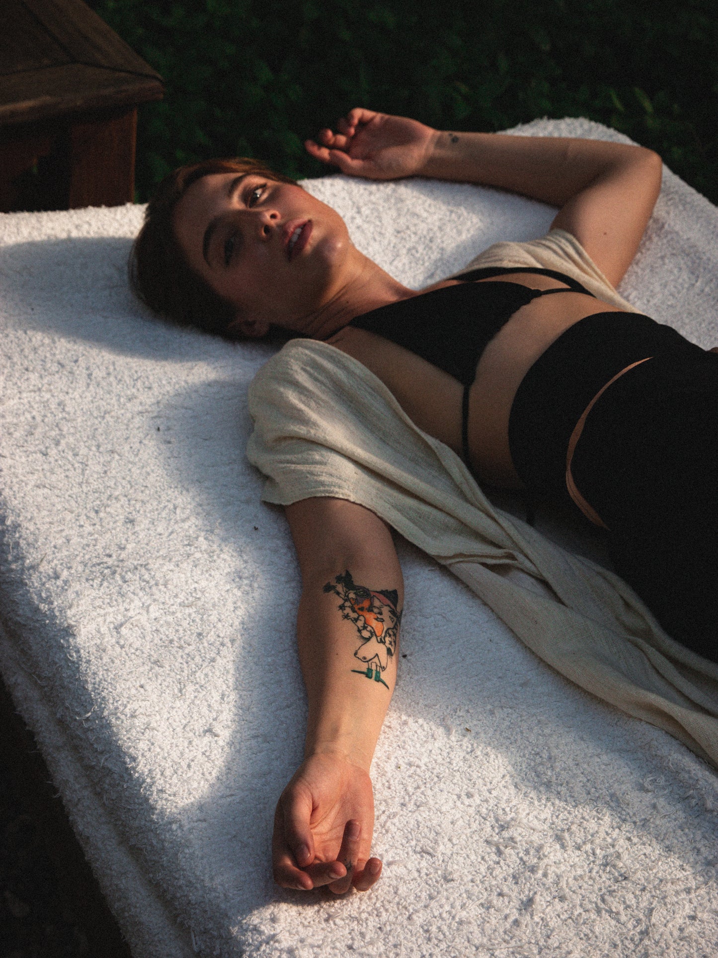 Chaleco de telar de cintura largo crudo