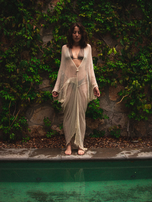 Kaftan de manta de cielo con detalle de botón charro