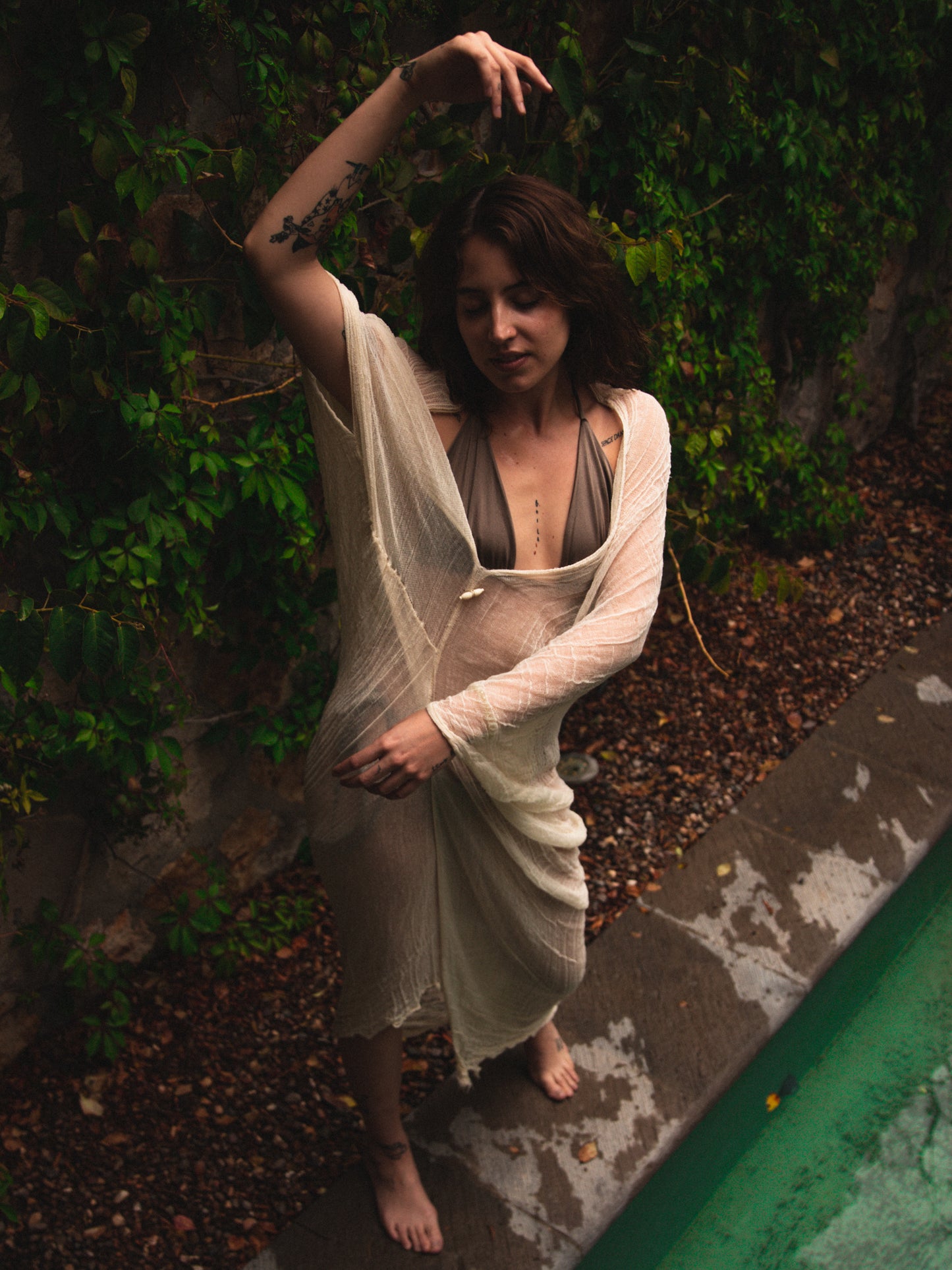 Kaftan de manta de cielo con detalle de botón charro