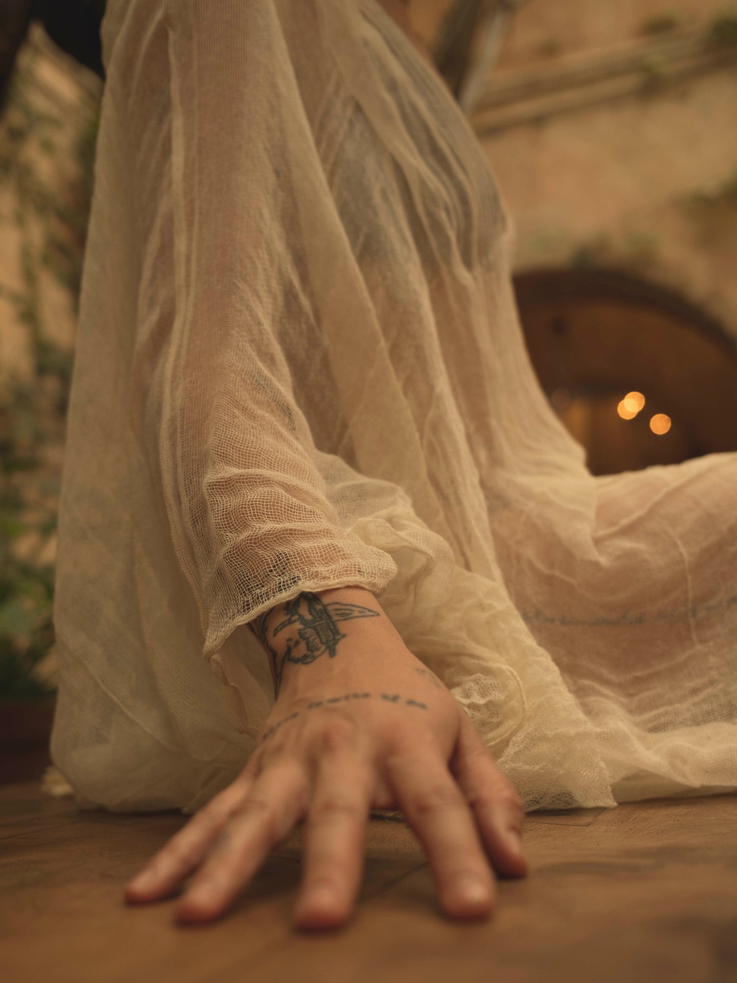 Kaftan de manta de cielo con detalle de botón charro