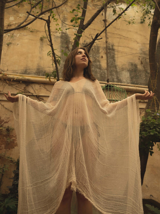 Kaftan de manta de cielo con detalle de botón charro